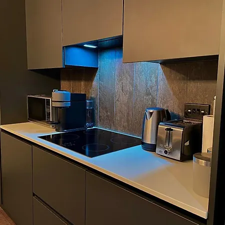 Artistic, Cozy, Stylish, Open Plan, Centre 1br シェフィールド