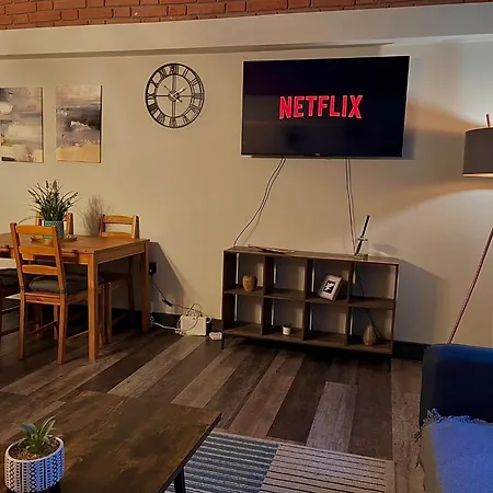 Artistic, Cozy, Stylish, Open Plan, Centre 1br アパート シェフィールド